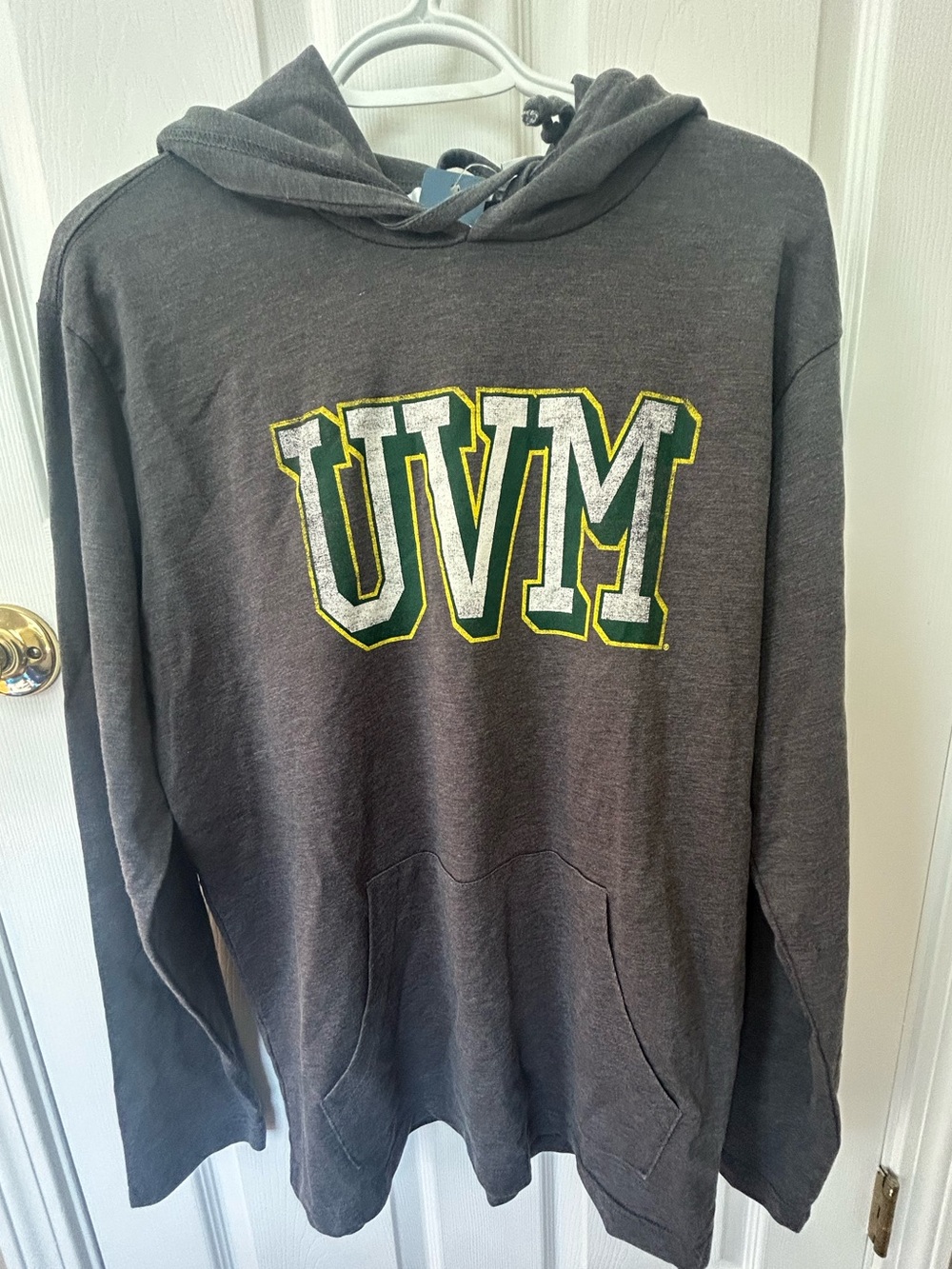 UVM university of Vermont Men's Hooded long sleeve - Charcoal Gray NWT, size M